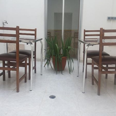 Hotel Pension Mode Lleida Esterno foto