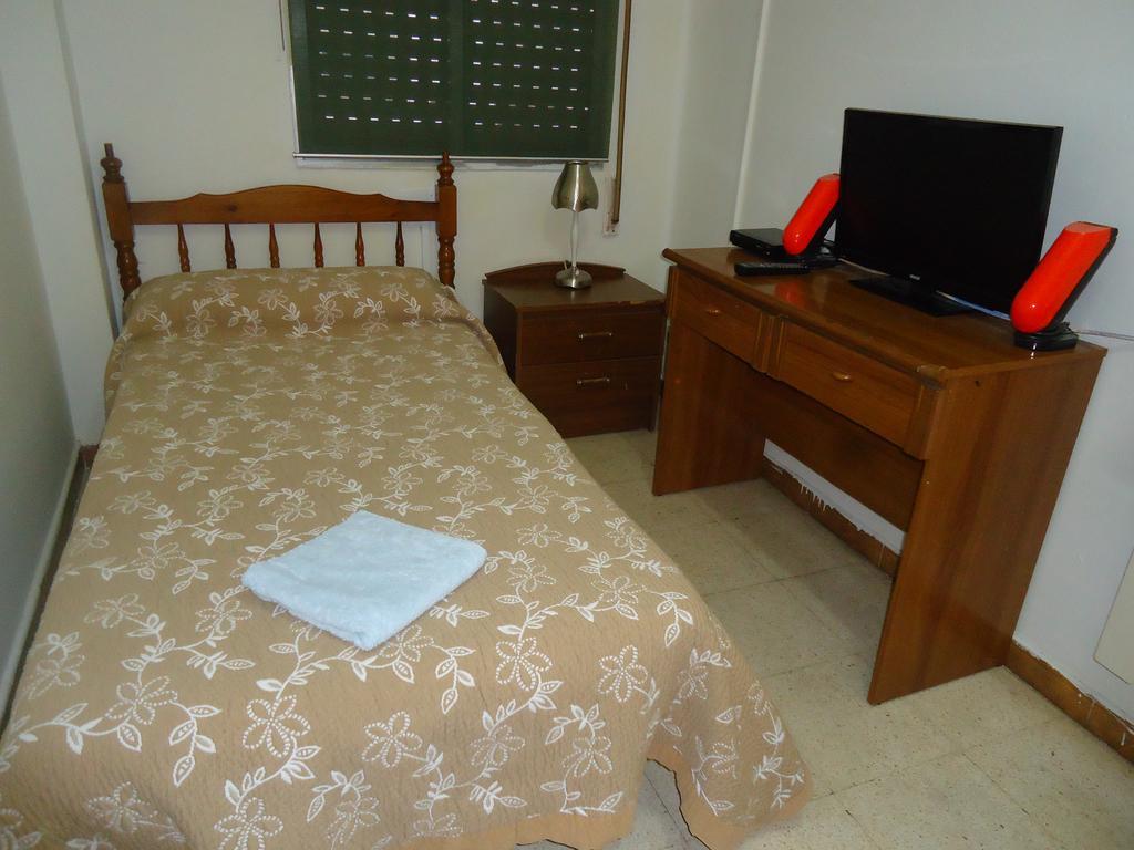 Hotel Pension Mode Lleida Esterno foto